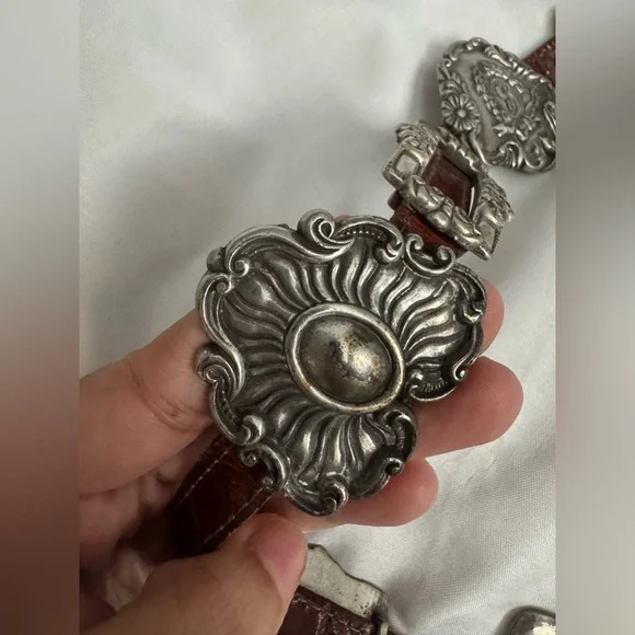 Brighton 1993 4150 Leather Medallion Concho Women’s Belt Size Medium - Picture 9 of 10